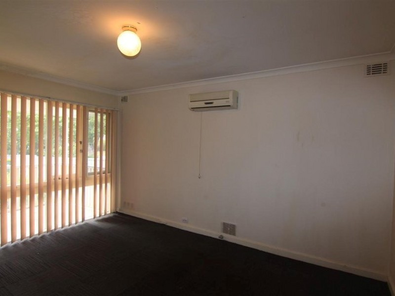 52 Clenham Way, Kelmscott WA 6111