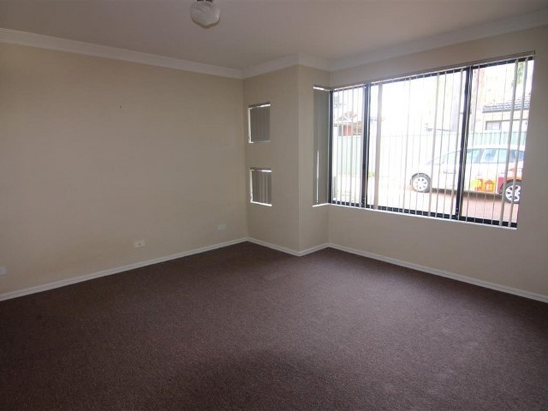 37B Leach Avenue, Riverton WA 6148