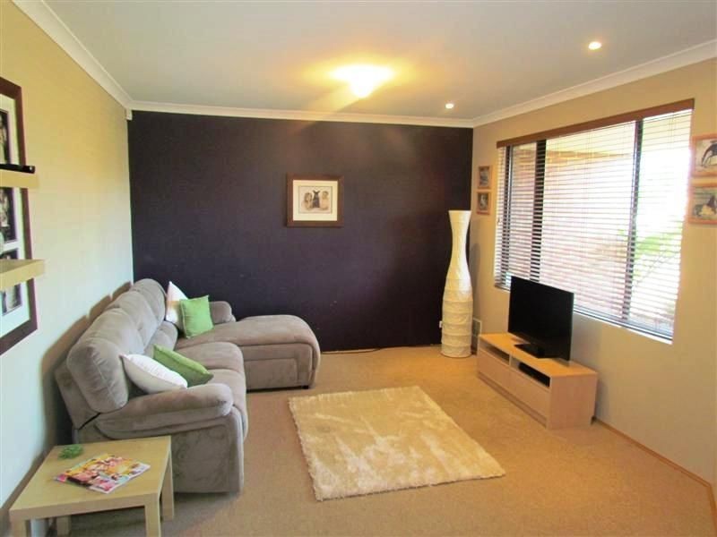 13 Hambly Crescent, Canning Vale WA 6155