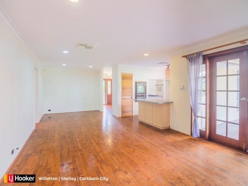 10 Werribee Crescent, Willetton WA 6155