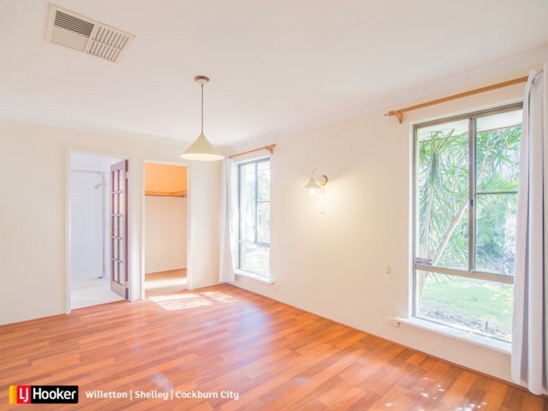 10 Werribee Crescent, Willetton WA 6155