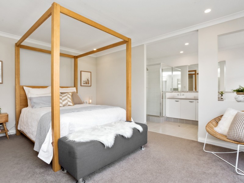 19 Willis Terrace, Hammond Park WA 6164