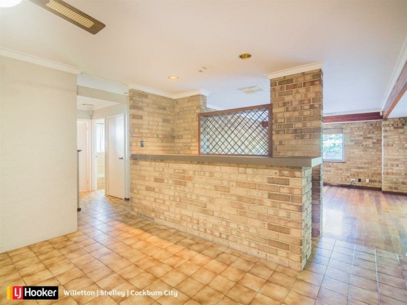 18 Leonard Way, Spearwood WA 6163