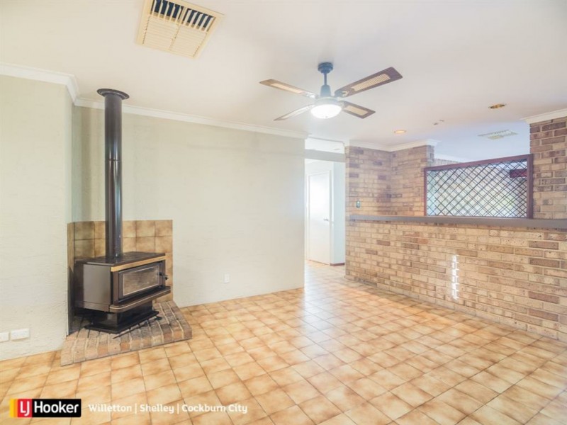 18 Leonard Way, Spearwood WA 6163