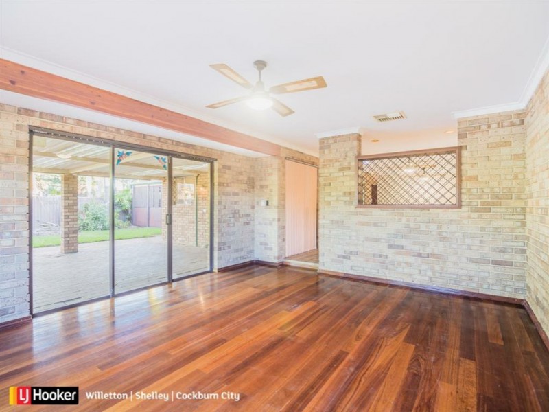 18 Leonard Way, Spearwood WA 6163
