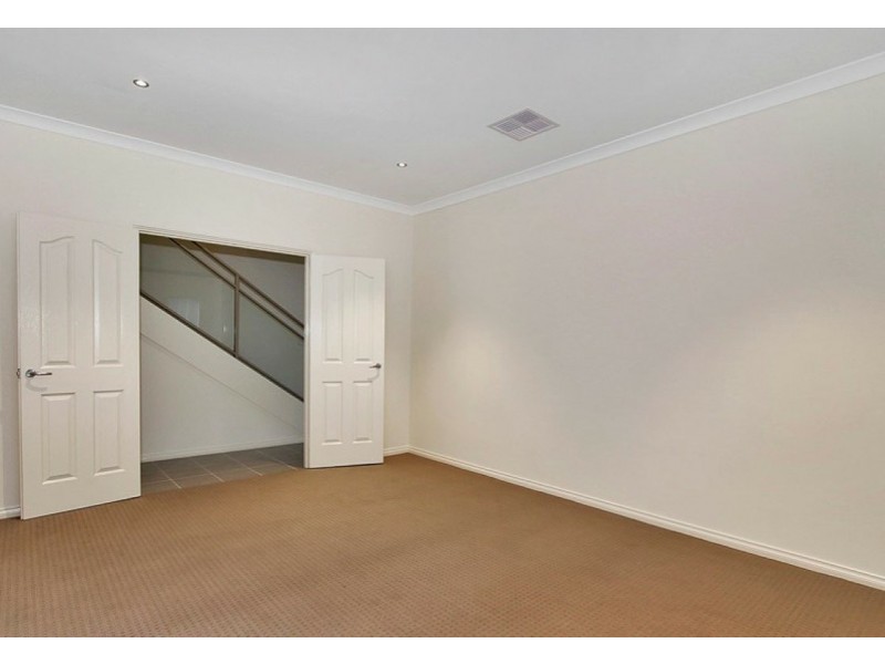 77A Huntriss Road, Karrinyup WA 6018