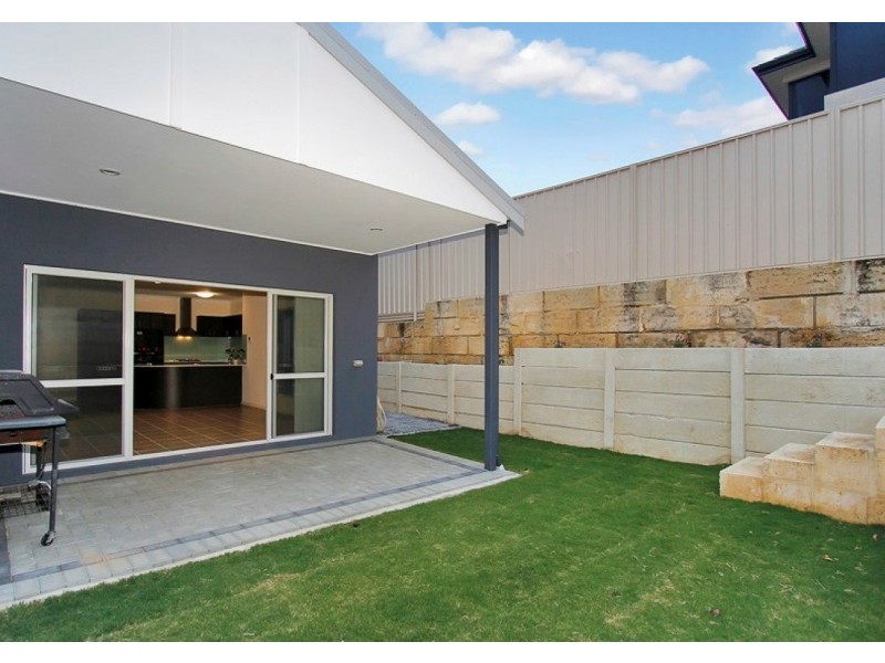 77A Huntriss Road, Karrinyup WA 6018