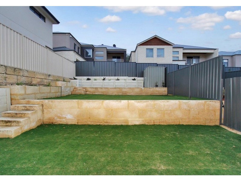 77A Huntriss Road, Karrinyup WA 6018