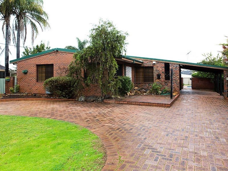 17 Zinnia Way, Willetton WA 6155