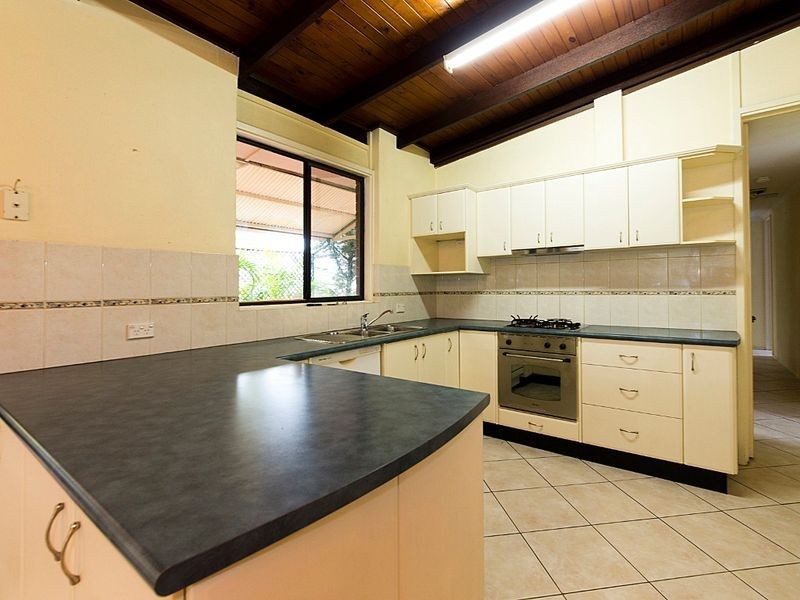 17 Zinnia Way, Willetton WA 6155