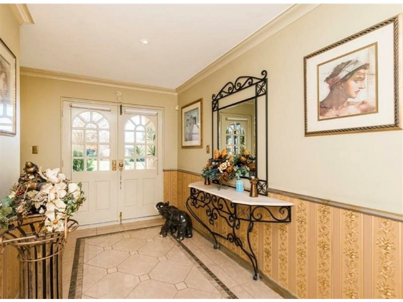 32 Roebuck Avenue, Canning Vale WA 6155