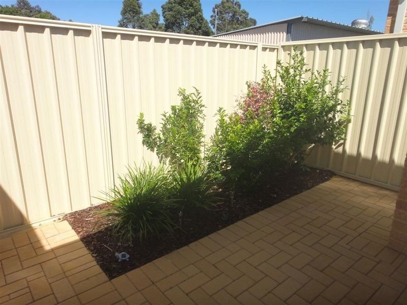 4/17-21 Third Avenue, Kelmscott WA 6111