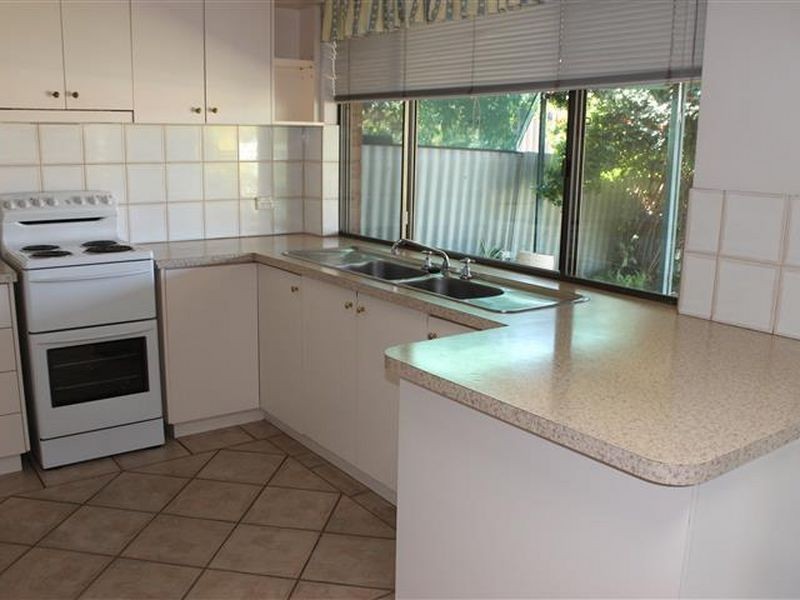 25 Delwood Place, Willetton WA 6155