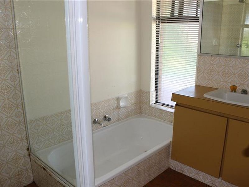 25 Delwood Place, Willetton WA 6155