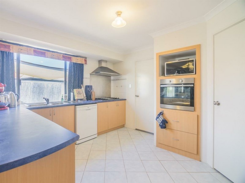 54 Westmoreland Circle, Bertram WA 6167