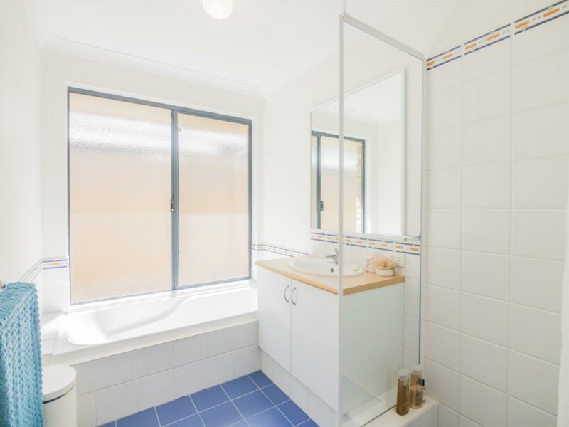 54 Westmoreland Circle, Bertram WA 6167