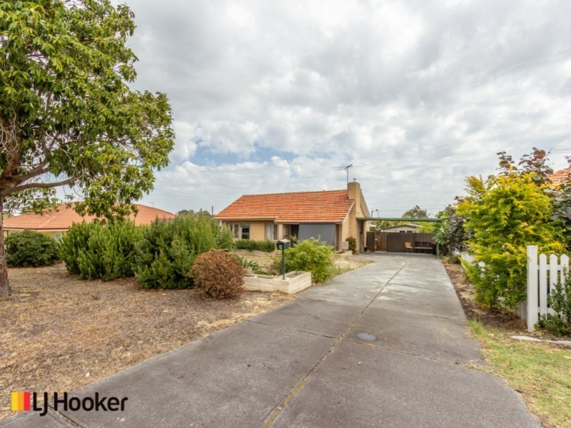 9 Leontes Street, Coolbellup WA 6163