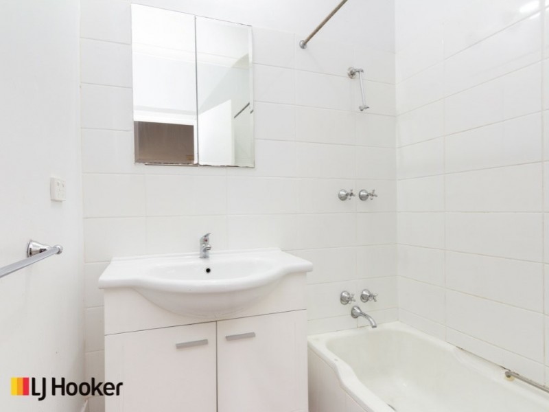 9 Leontes Street, Coolbellup WA 6163