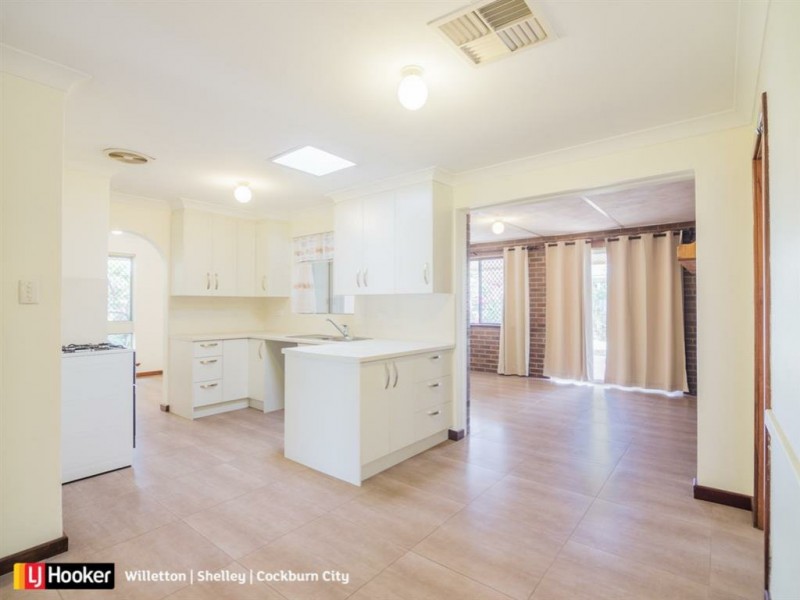 6 Manus Place, Parkwood WA 6147