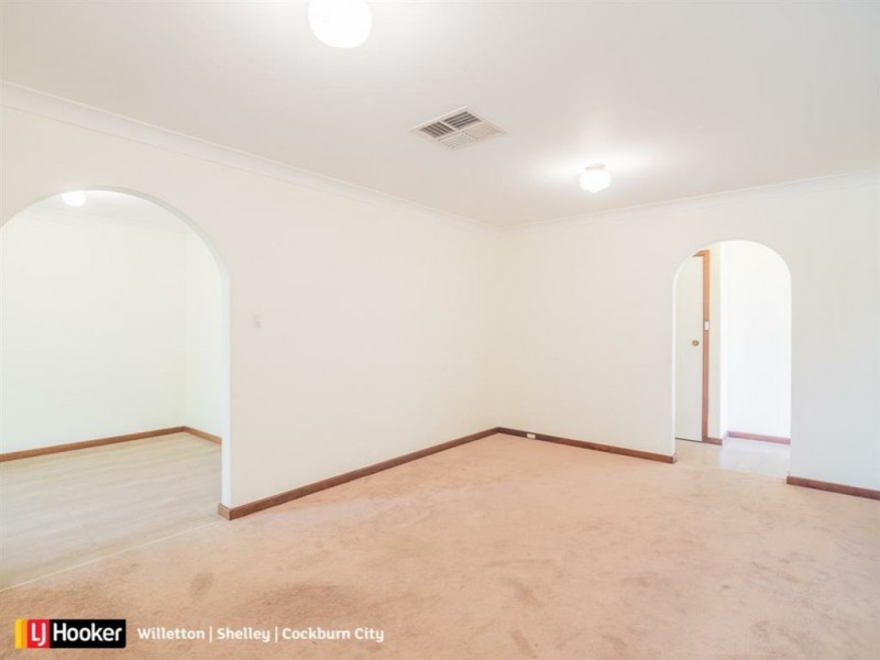 6 Manus Place, Parkwood WA 6147