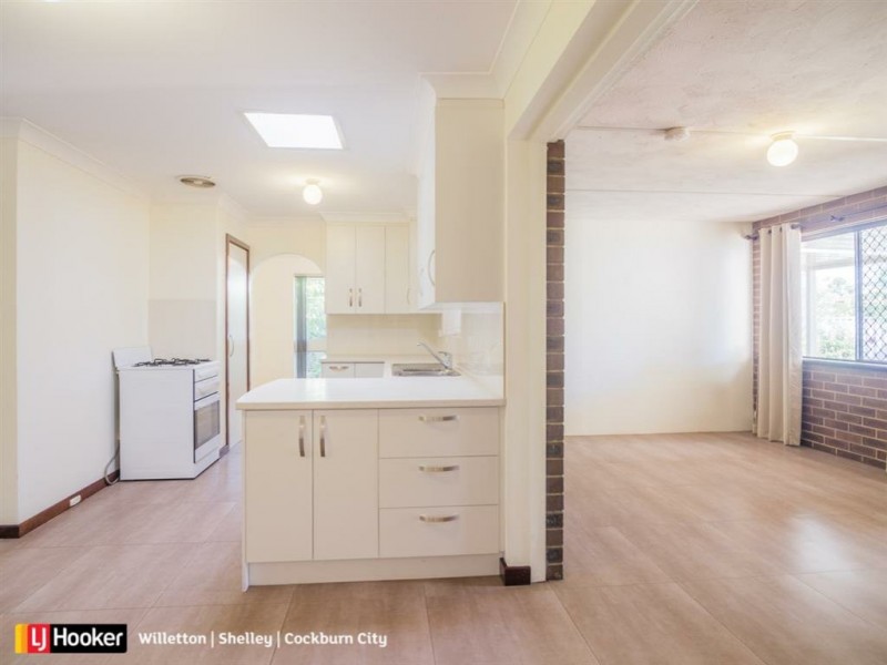 6 Manus Place, Parkwood WA 6147