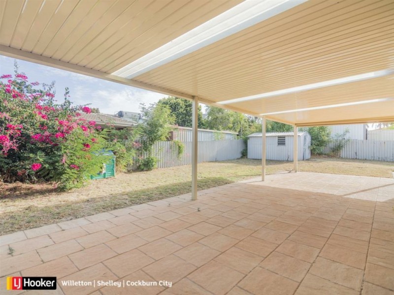 6 Manus Place, Parkwood WA 6147