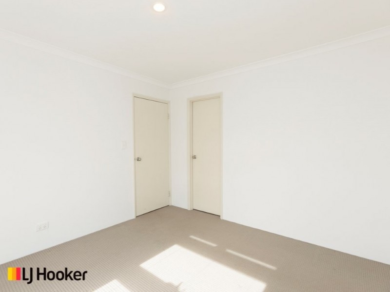 23 Mariposa Gardens, Success WA 6164