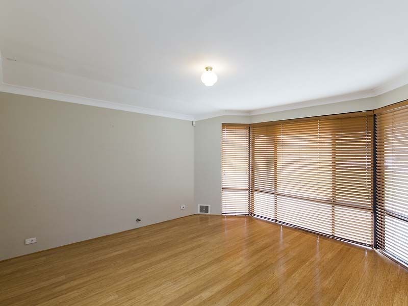 8a Pendock Place, Willetton WA 6155