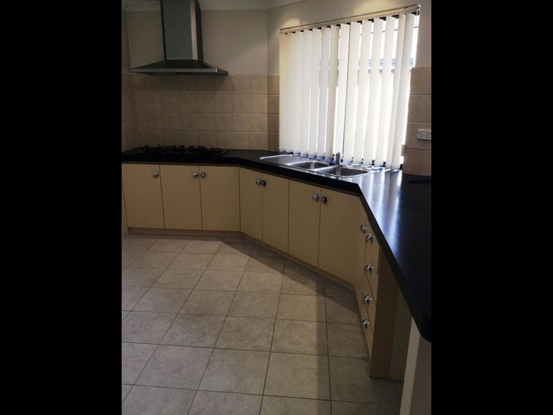 19 Barkley Loop, Canning Vale WA 6155