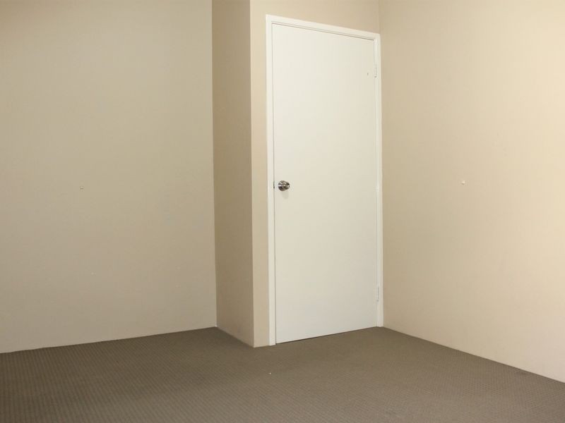 20b Edward Street, Queens Park WA 6107