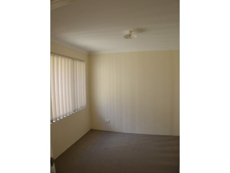 4 Penola Court, Clarkson WA 6030