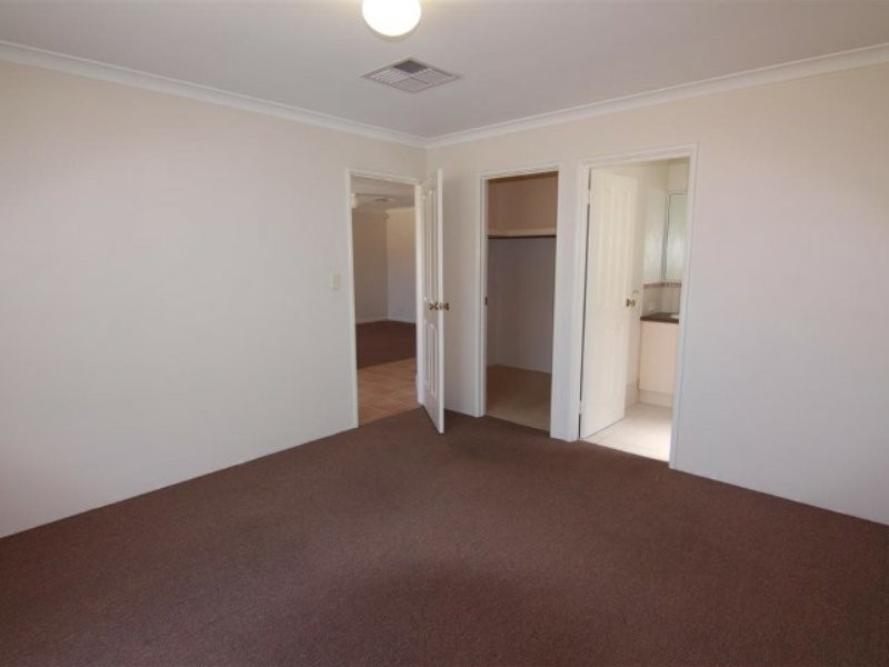 6 Davies Lane, Bentley WA 6102