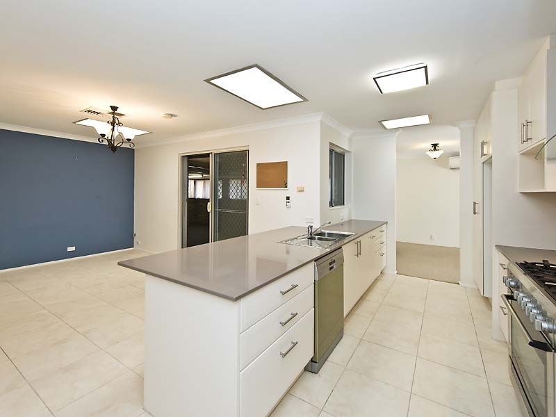 50 Hossack Avenue, Parkwood WA 6147