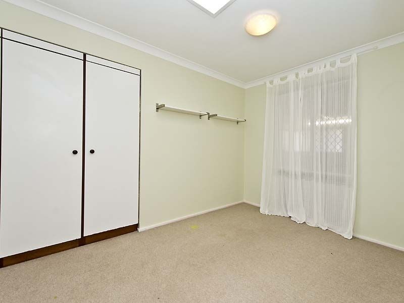 50 Hossack Avenue, Parkwood WA 6147