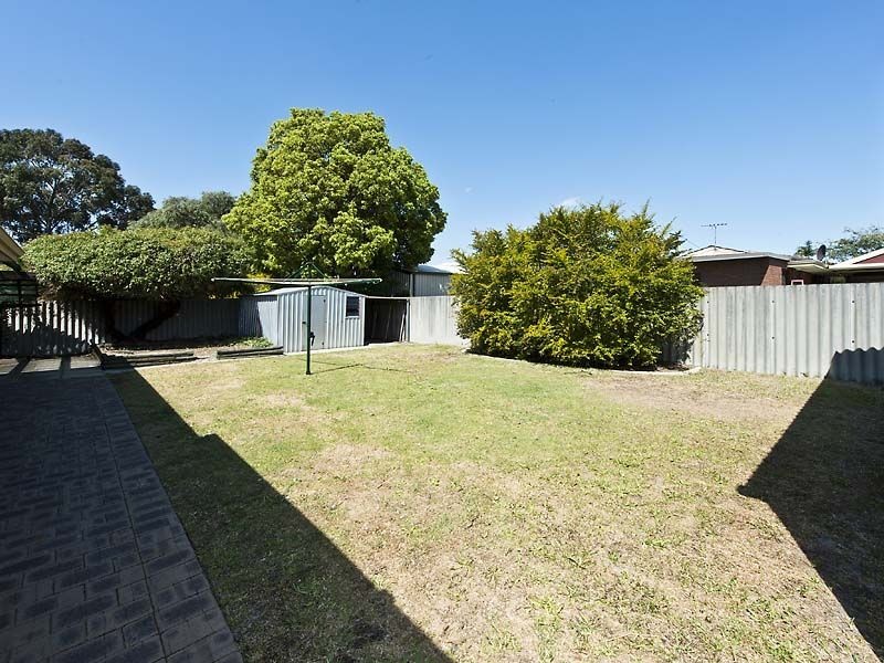 50 Hossack Avenue, Parkwood WA 6147