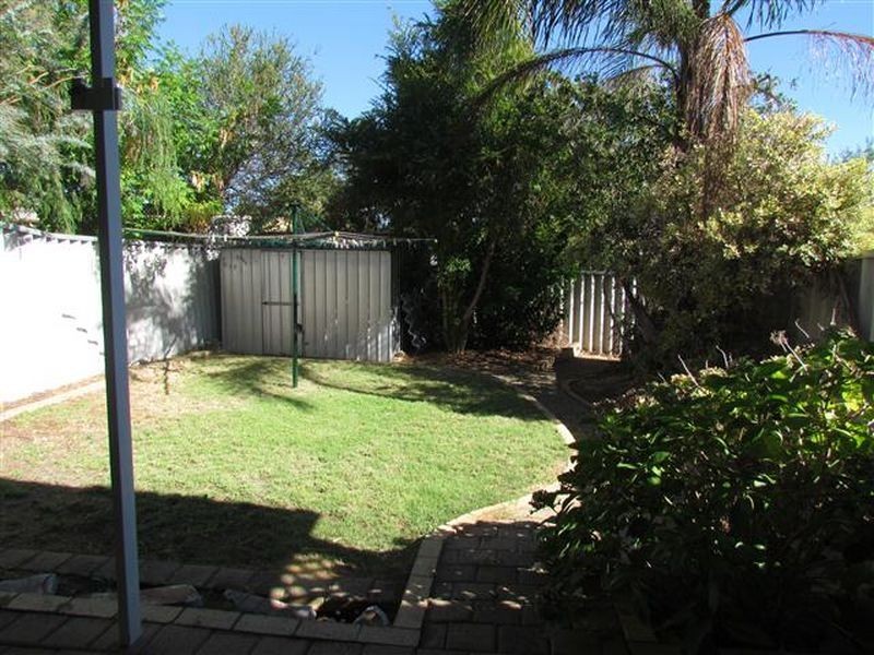 6/19 Woodley Way, Parmelia WA 6167