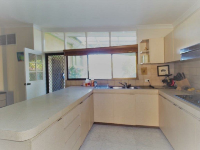 12 Woodford Road, Lynwood WA 6147