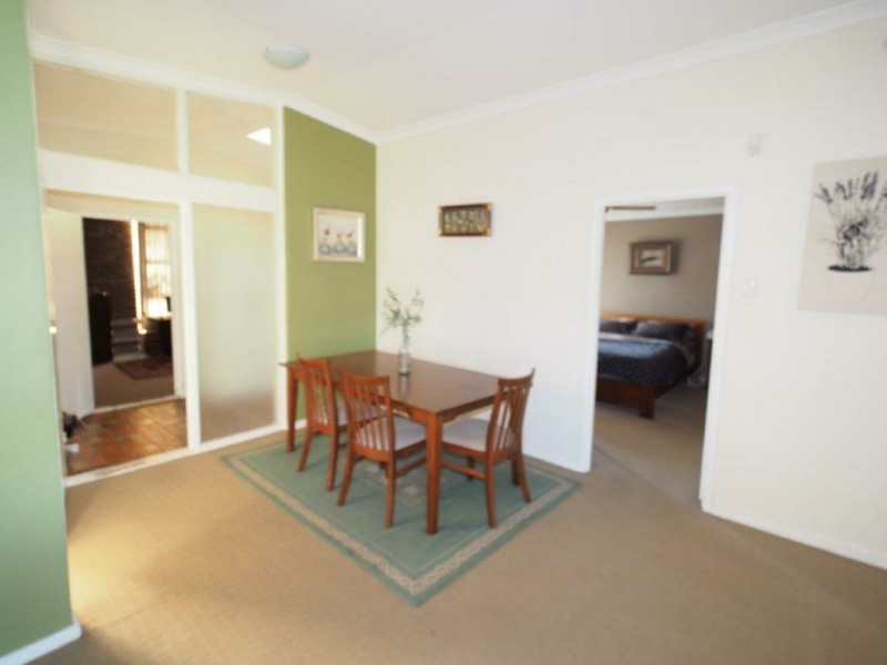 12 Woodford Road, Lynwood WA 6147