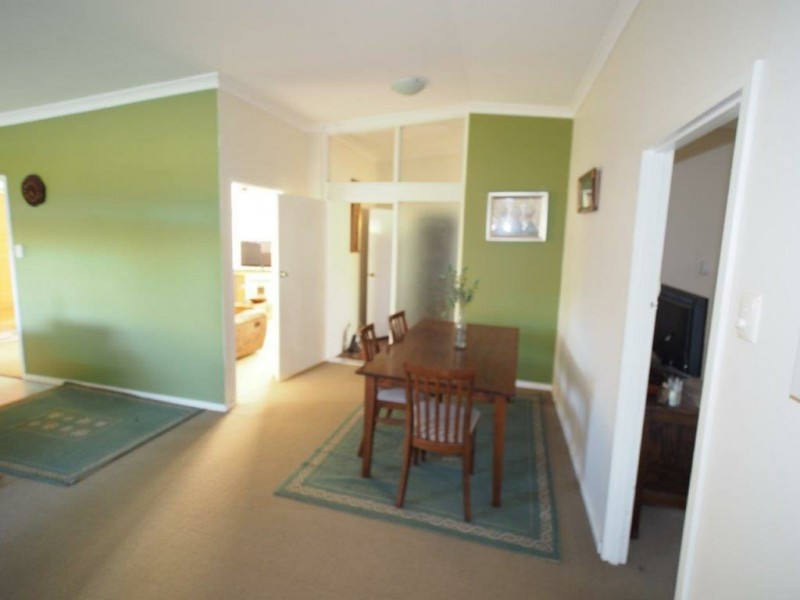 12 Woodford Road, Lynwood WA 6147