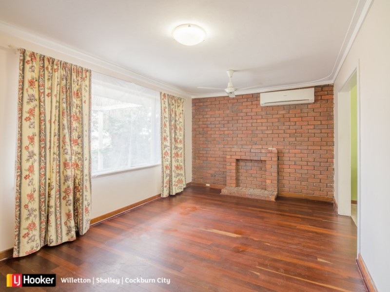 40 Spring Road, Thornlie WA 6108