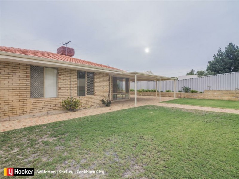 165 Elderberry Drive, South Lake WA 6164