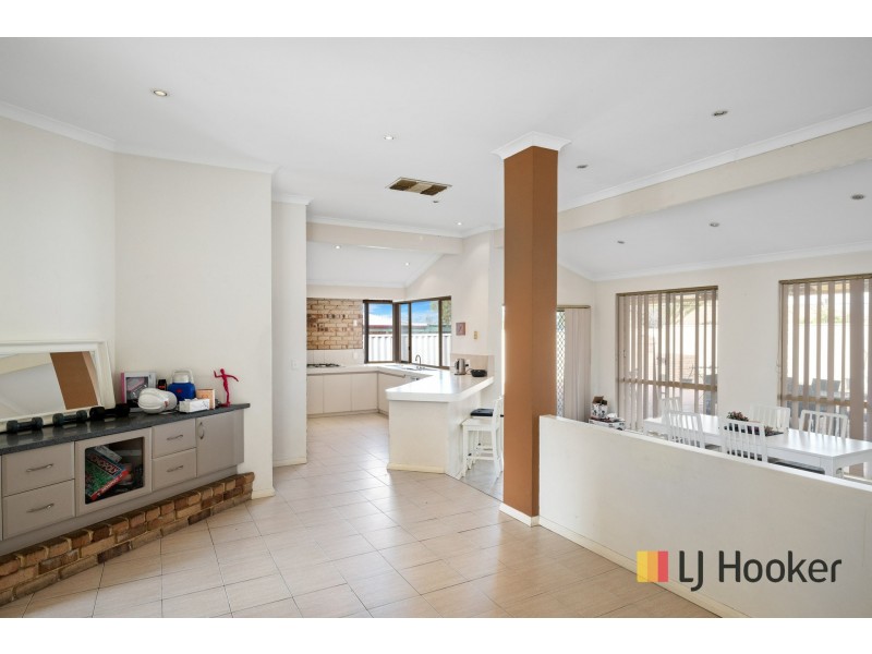 18 Torenia Way, Yangebup WA 6164