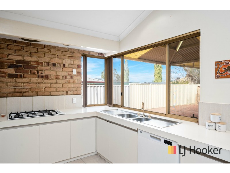 18 Torenia Way, Yangebup WA 6164