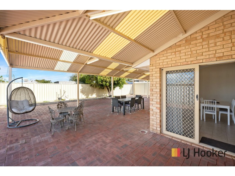18 Torenia Way, Yangebup WA 6164
