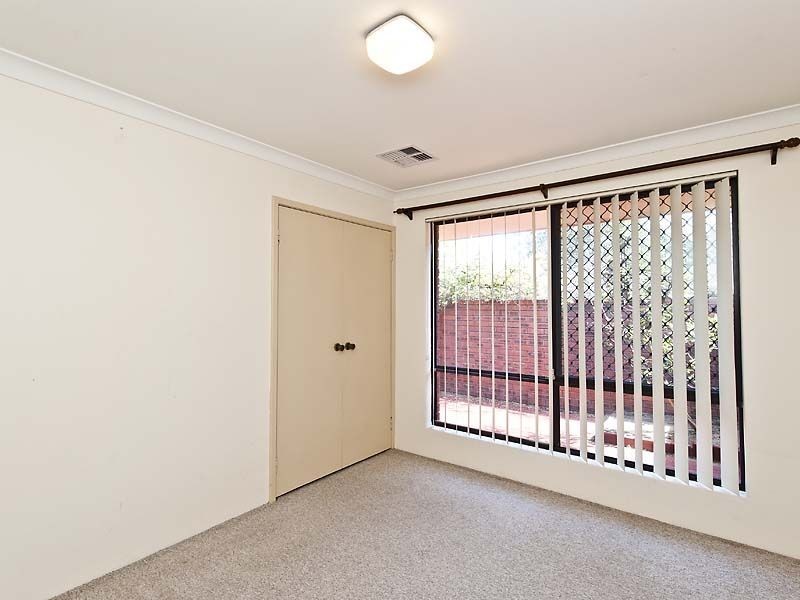 6/15 Golf Road, Parkwood WA 6147