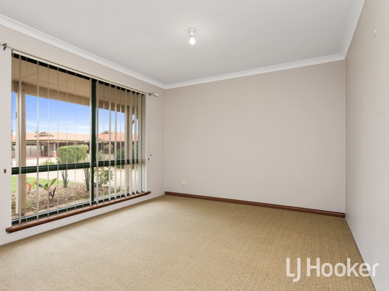 21 Greenshank Close, East Cannington WA 6107