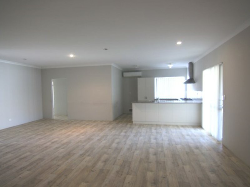 194B Nicholson Road, Langford WA 6147