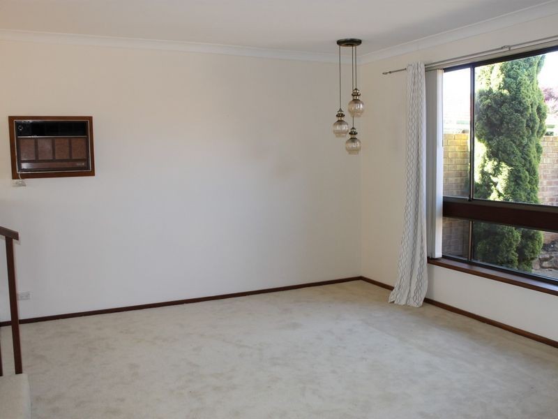 11 Fabian Close, Willetton WA 6155