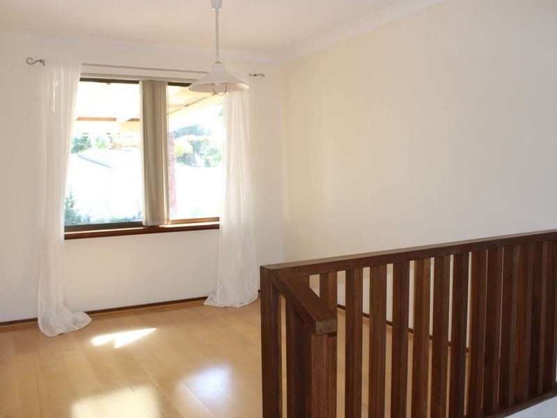 11 Fabian Close, Willetton WA 6155