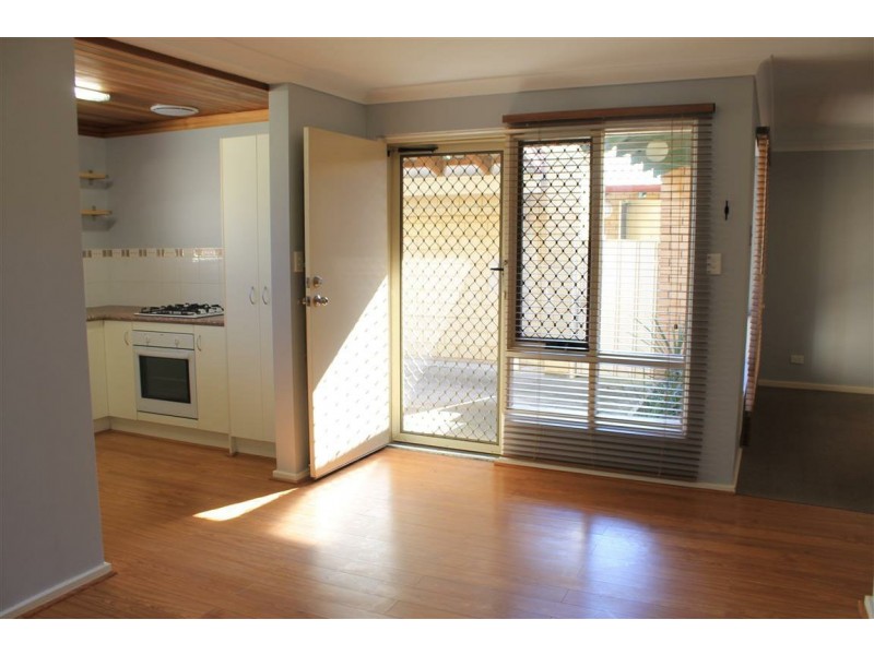 22E Erpingham Road, Hamilton Hill WA 6163